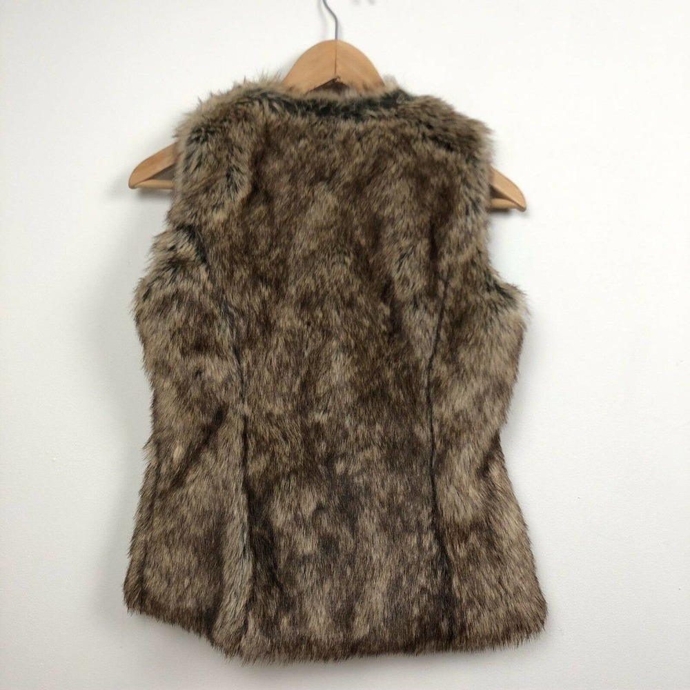 Boden Brown Faux Fur Vest With Closure - Picture 7 of 9